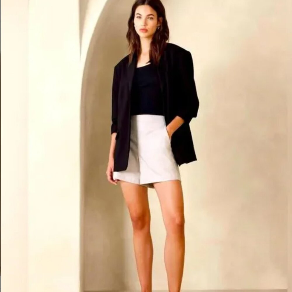 🔥 Closet Sale! Banana Republic Linen-Blend Pull-On Short